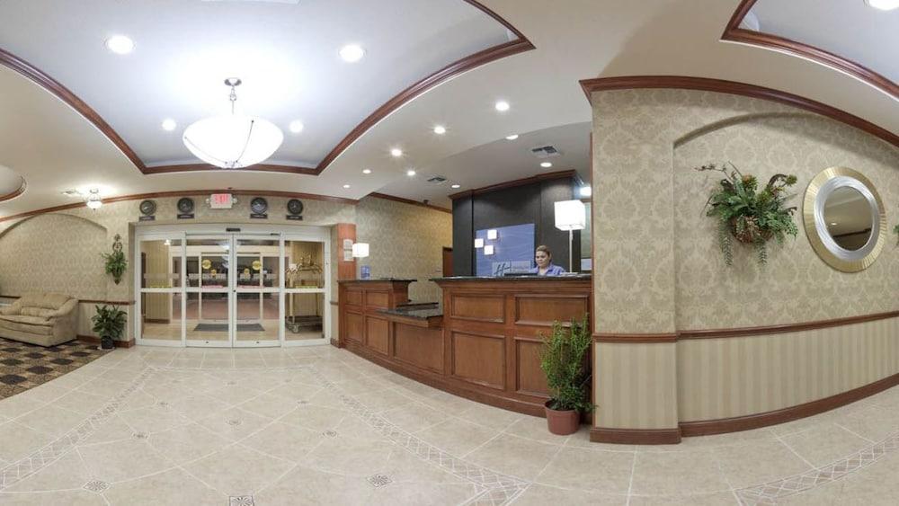 Holiday Inn Express Hotel And Suites Corsicana I-45 By Ihg Exterior photo